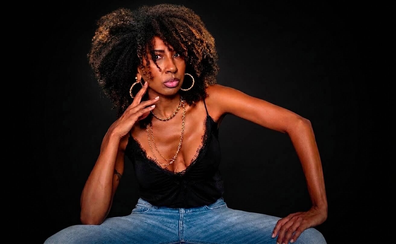 Vanessa Jay Mulder, ritratto editoriale
